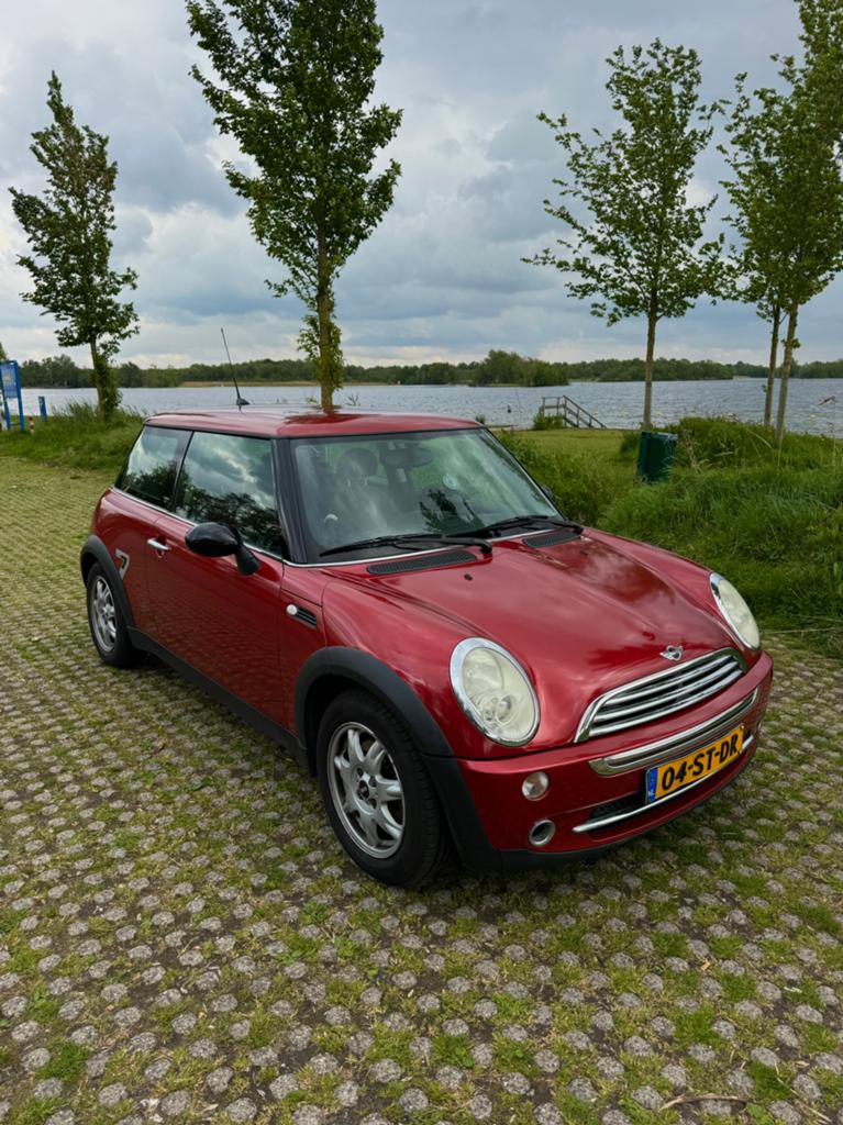 Mini 1.6 ONE Seven 2006 Rood, Auto's, Mini, Particulier, One, ABS, Airbags, Airconditioning, Centrale vergrendeling, Cruise Control