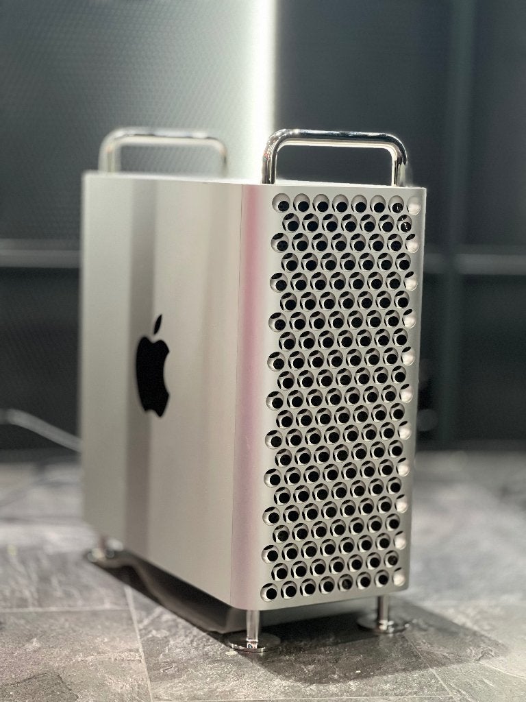 Apple Mac Pro 2019 (7,1) 8-core, 96GB RAM, 18TB SSD opslag