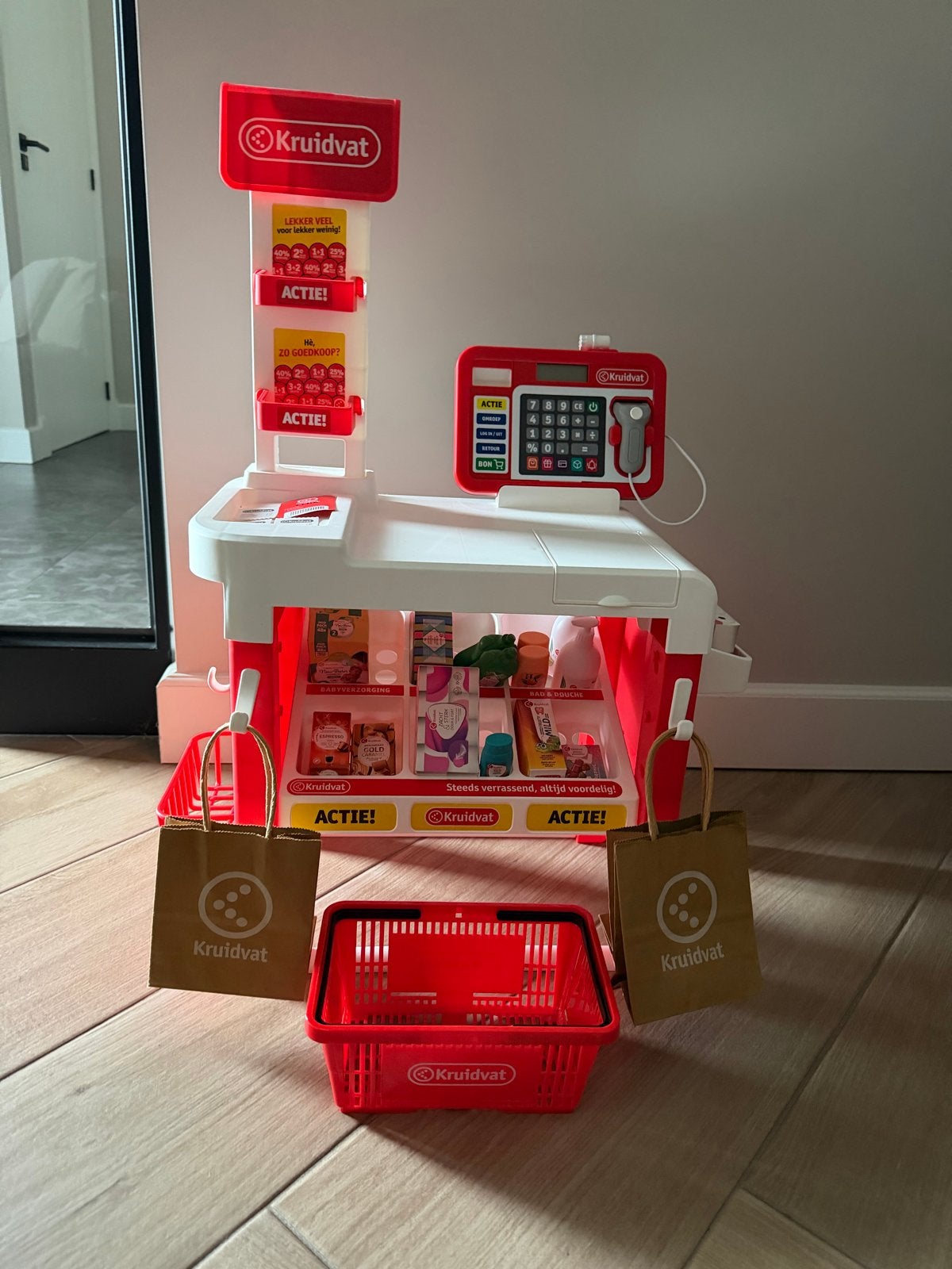 Kruidvat Kinder Speelwinkeltje met Kassa en Accessoires, Ophalen, Zo goed als nieuw, Jongen of Meisje