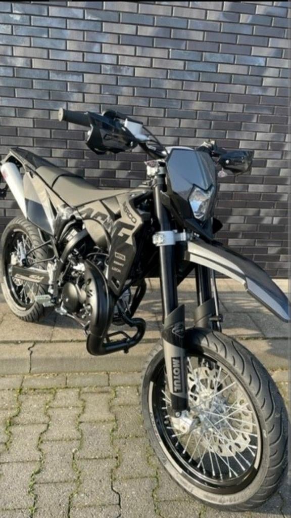 Gezocht: 50cc schakelbrommer (2006+) - Budget €1300, Ophalen of Verzenden, Gebruikt