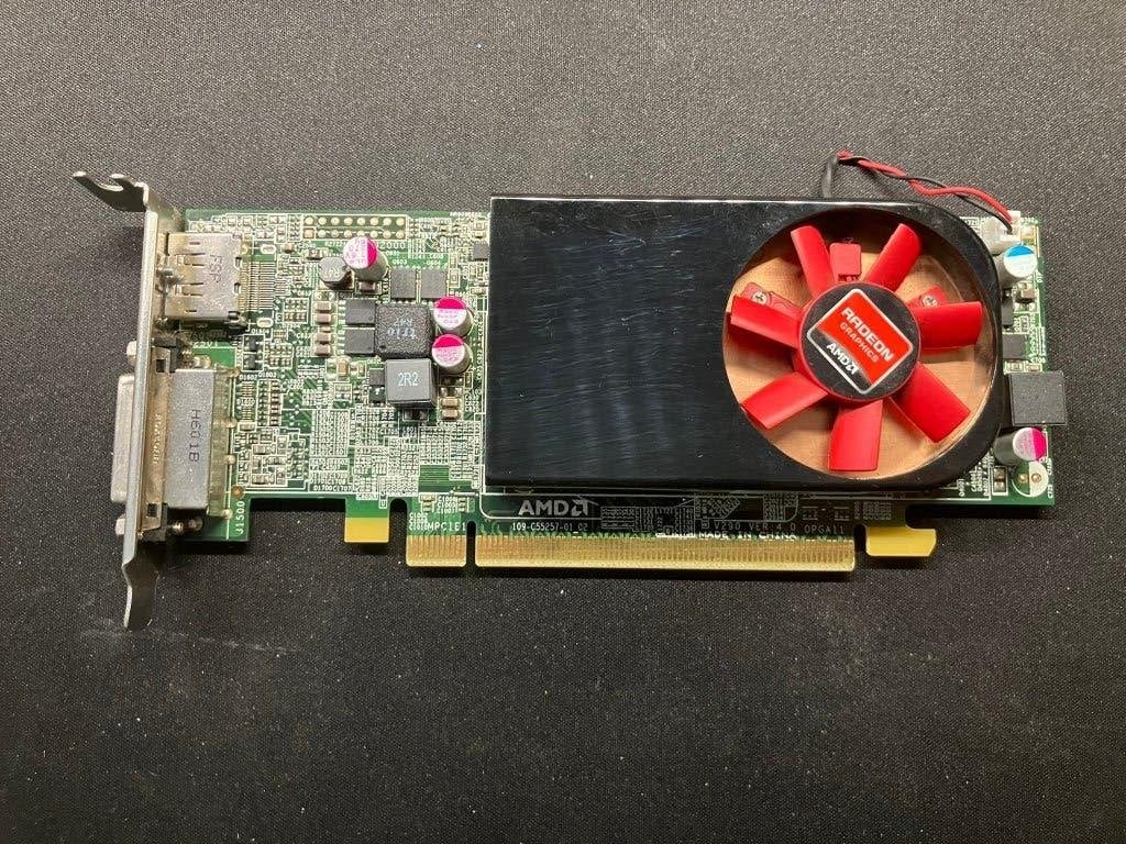 Dell AMD Radeon HD 7570 1GB GDDR5 Low Profile Videokaart, Computers en Software, Gebruikt, Verzenden, DVI, GDDR5