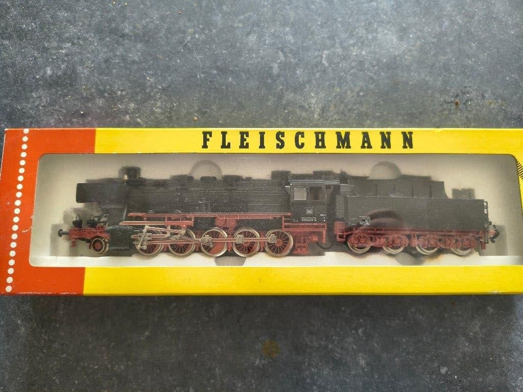 Fleischmann Stoomlocomotief 4177 DB 051 628-2, Gebruikt, Fleischmann, Ophalen of Verzenden, Gelijkstroom