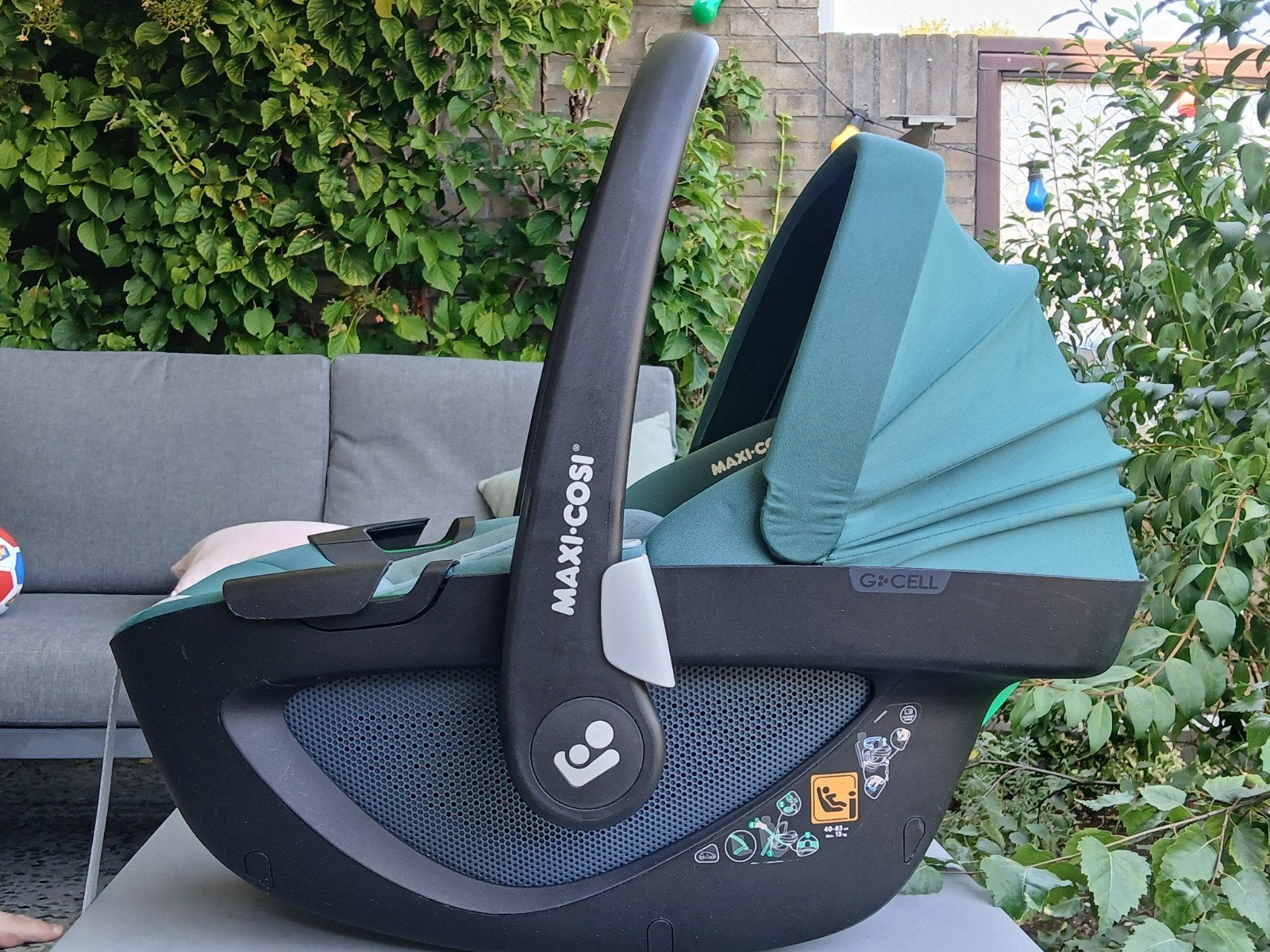 Maxi Cosi Pebbles donkergroen uit 2023, Ophalen, 0 t/m 13 kg, Maxi-Cosi, Gebruikt