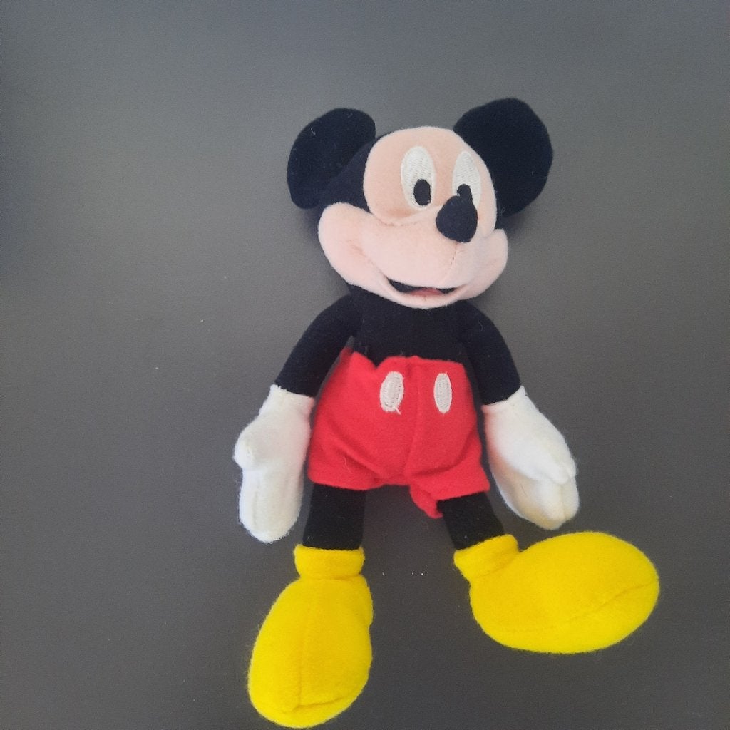 Knuffel mickey mouse, Verzamelen, Disney, Ophalen of Verzenden, Mickey Mouse, Zo goed als nieuw, Beeldje of Figuurtje