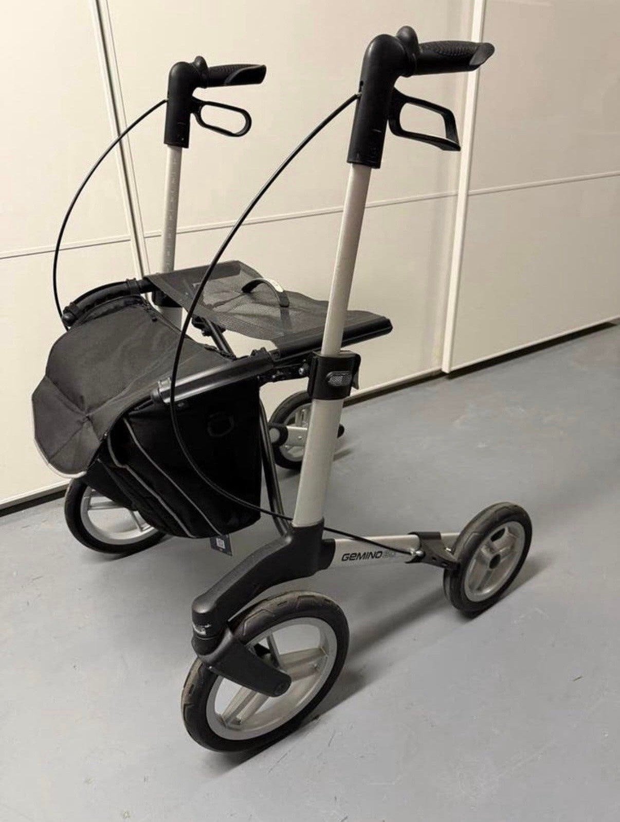 Rollator Gemini 60, Ophalen, Lichtgewicht
