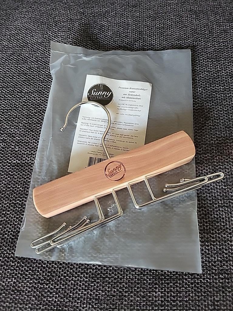 Nieuwe Sunny Sunday cederhouten stropdas/sjaal hanger, Kleding | Dames, Ophalen of Verzenden, Zo goed als nieuw, Hout