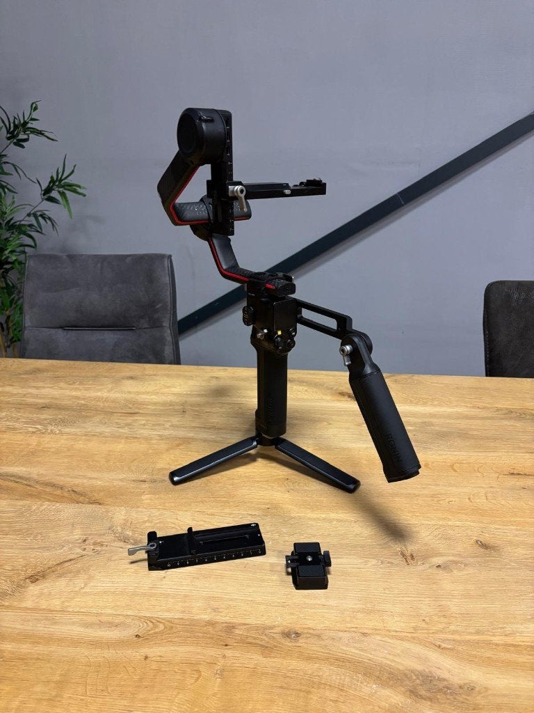 DJI RS 3 Pro Gimbal + Briefcase Handle, Ophalen, Overige typen, Zo goed als nieuw, X