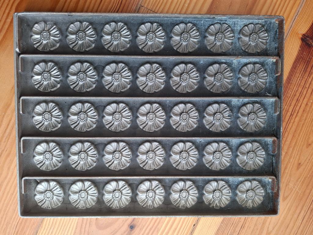 Chocolademallen, Ophalen