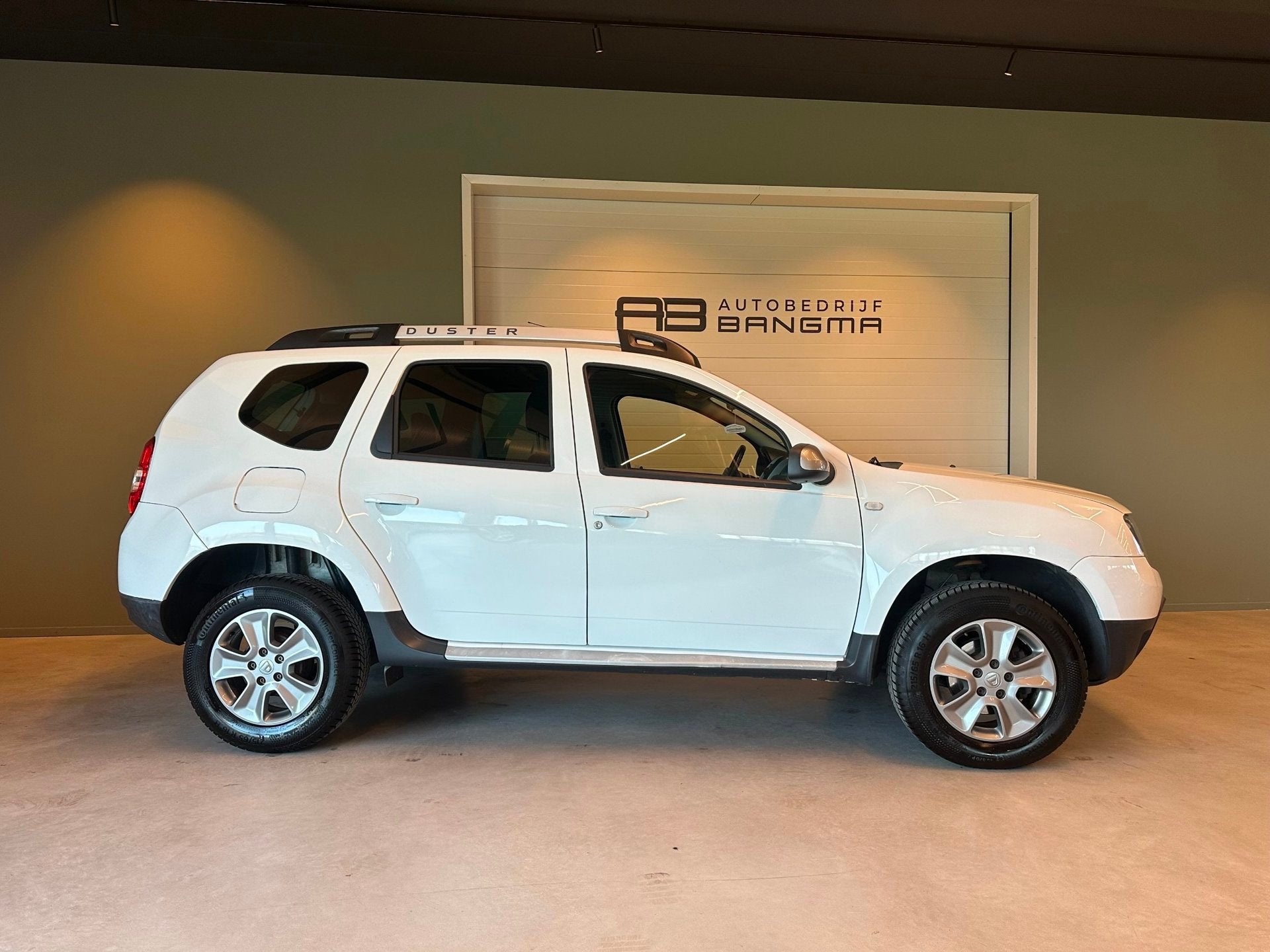Dacia Duster 1.2 TCe 4x2 Lauréate/AIRCO/CRUISE CONTROL/ISOF, Auto's, Voorwielaandrijving, Gebruikt, 4 cilinders, 635 kg