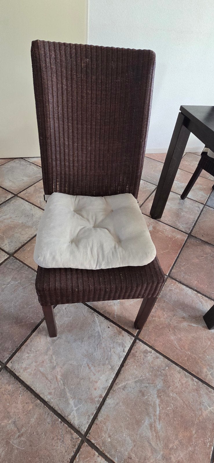 6 rotan eetkamerstoelen met kussens, Ophalen, Gebruikt, Bruin, Riet of Rotan