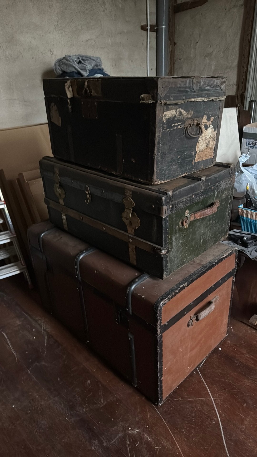3 Antieke Reiskoffers / Transportkisten in Diverse Formaten, Ophalen