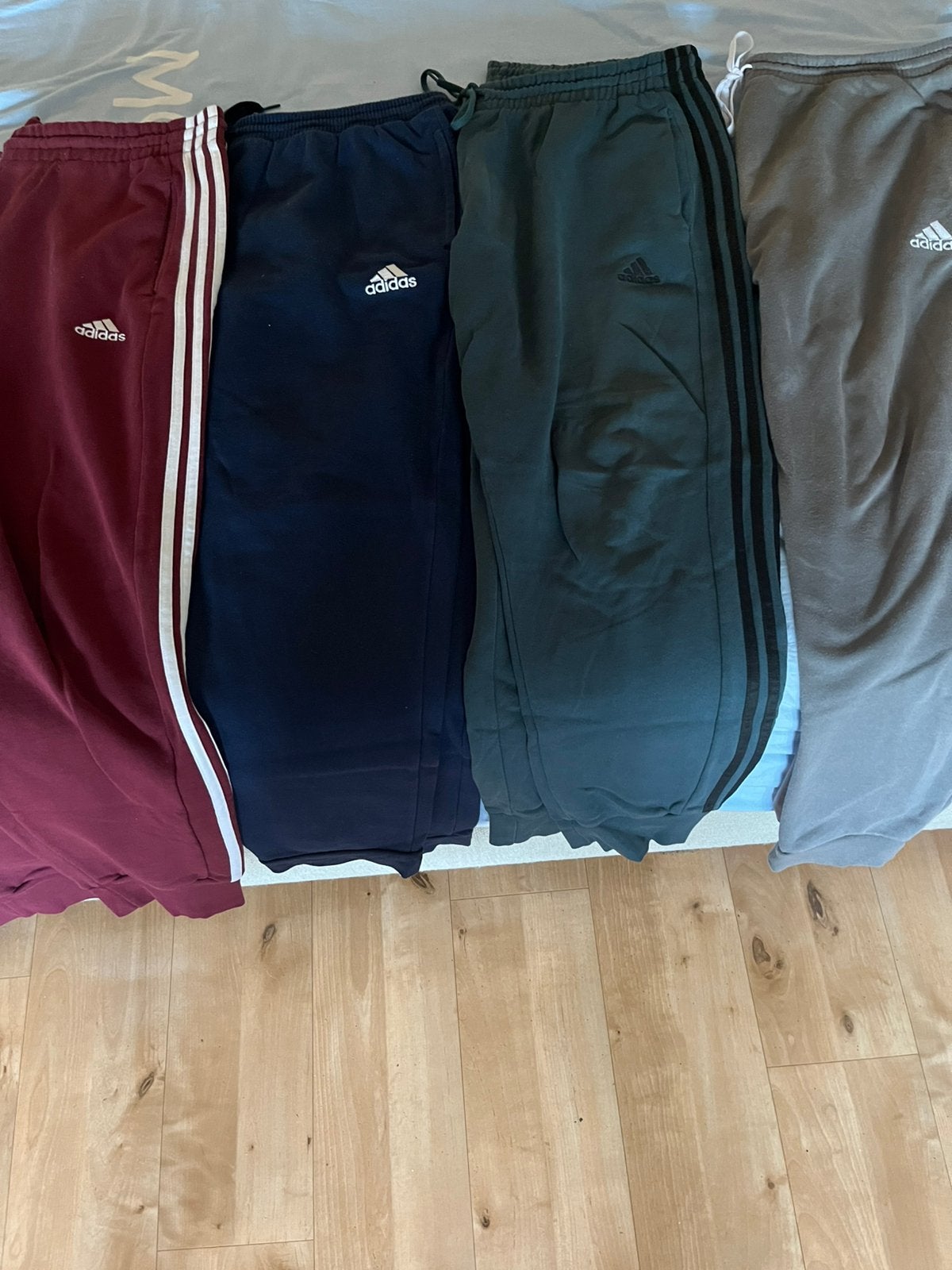 Adidas joggingbroeken , maat XXL !, Verzenden, Zo goed als nieuw, Overige maten