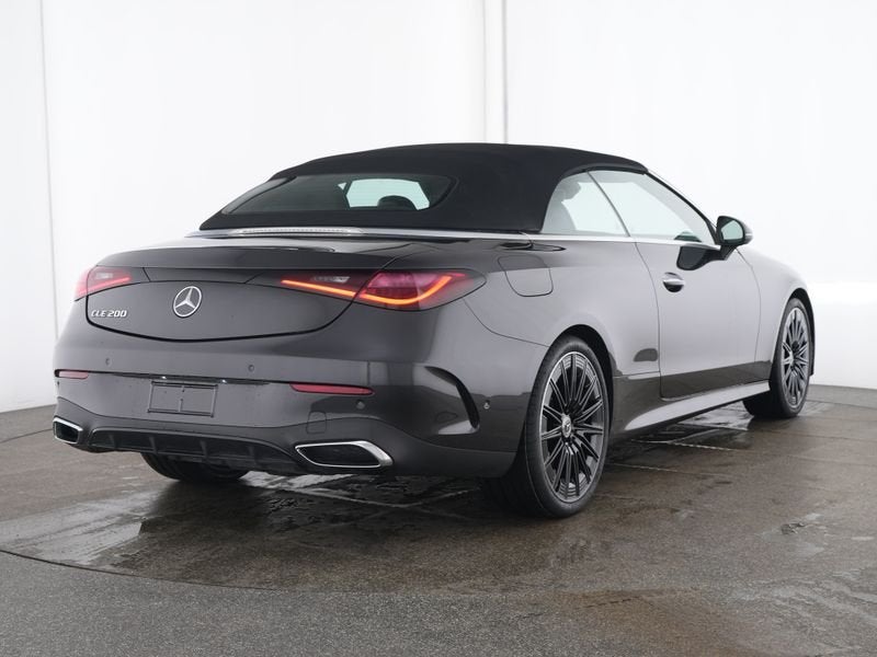 Mercedes-Benz CLE Cabriolet 200 AMG Line AMG Line | Night Pa, Auto's, Mercedes-Benz, Automaat, 12 maanden, Zwart, 4 cilinders