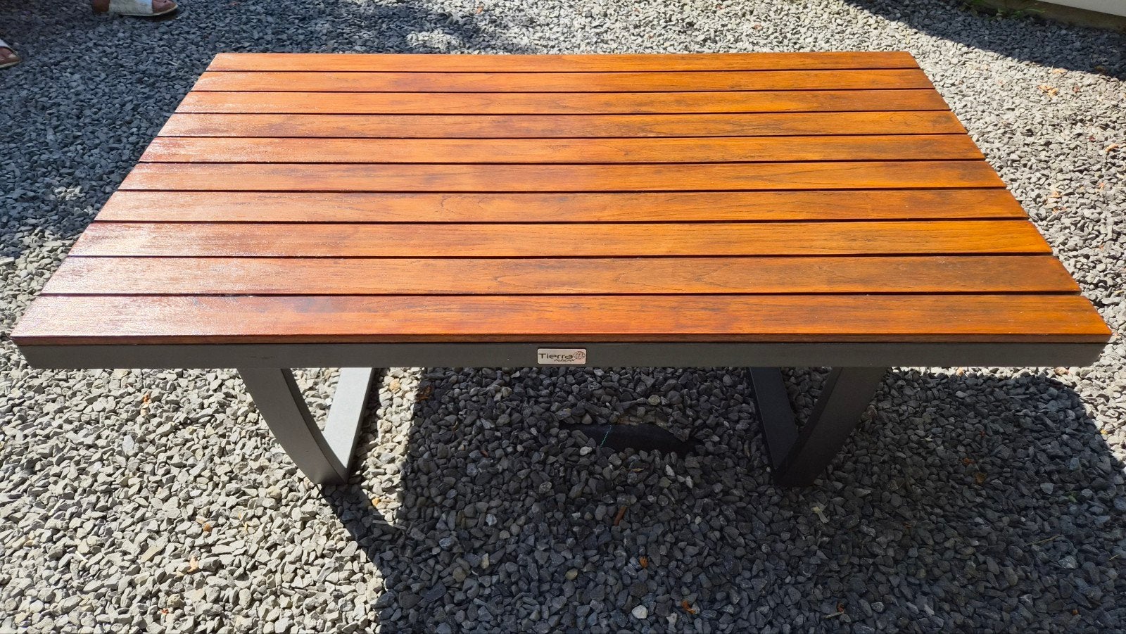 Tierra outdoor loungetafel Valencia (intratuin), Ophalen, Zo goed als nieuw, Rechthoekig, Hout