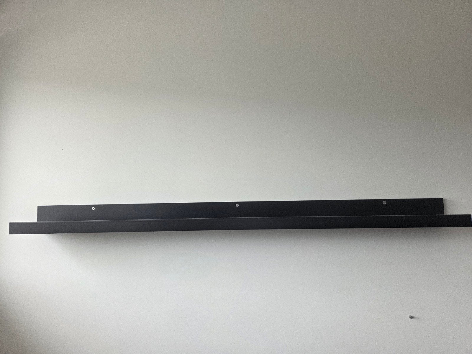 2x IKEA MOSSLANDA Schilderijenplank Zwart 115 cm, Ophalen of Verzenden, Gebruikt