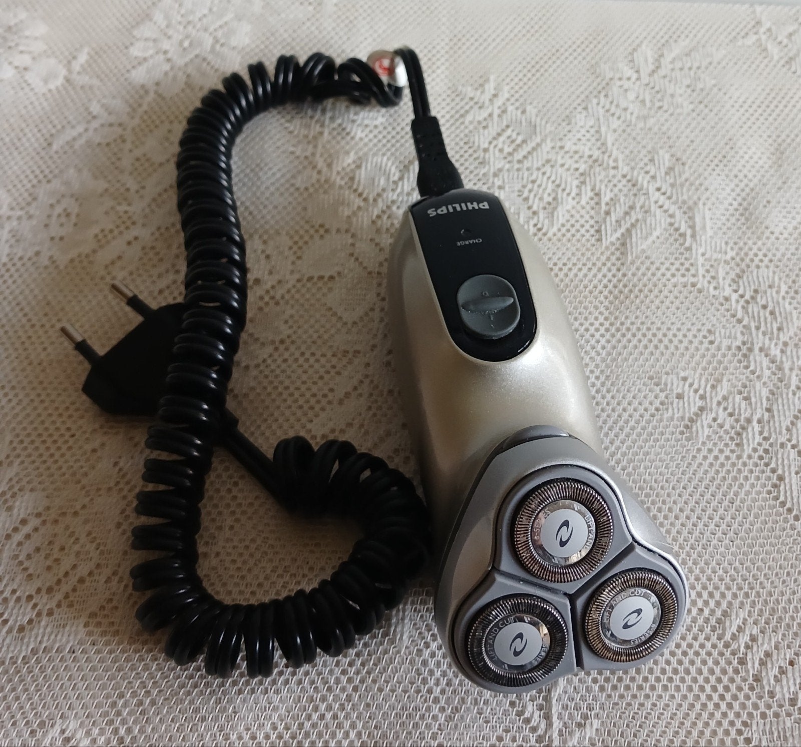Philips HQ 6675 scheerapparaat, Ophalen of Verzenden, Gebruikt, Scheren en Epileren