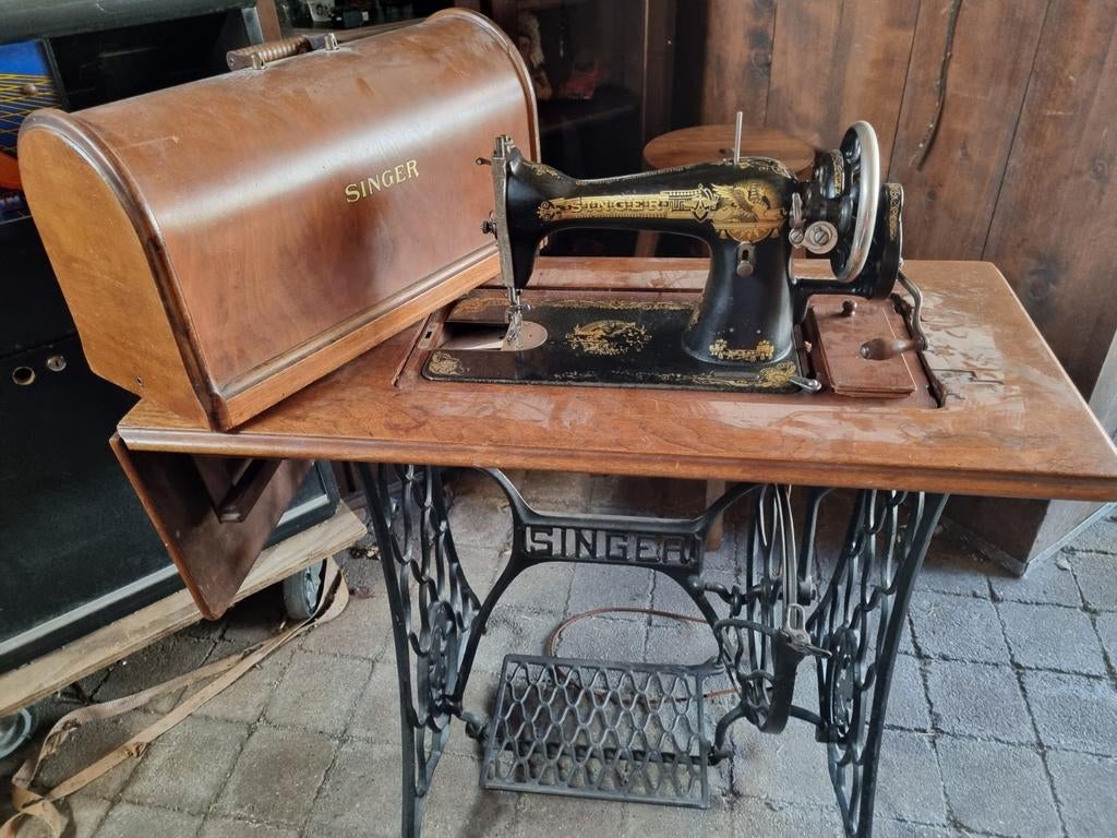 Trap naaimachine, Ophalen