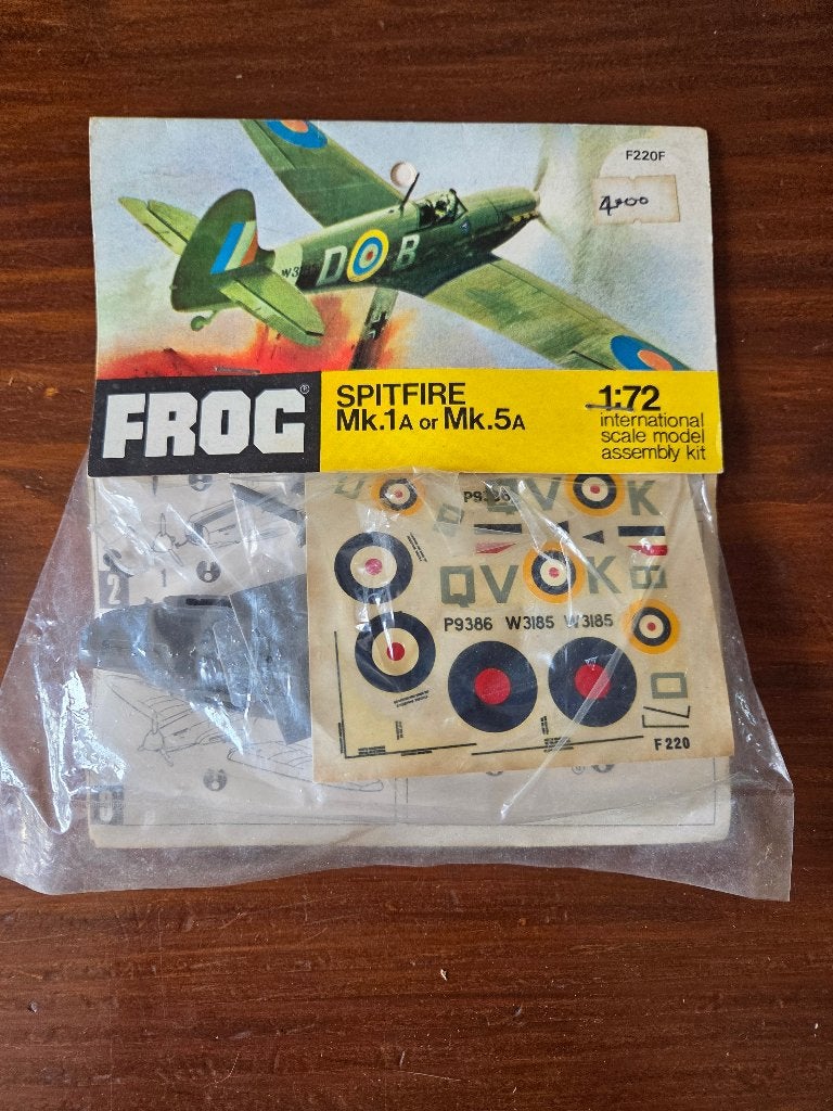 Modelbouwdoos Spitfire Mk.1A of 5A Frog 1:72, 1:72 tot 1:144, Zo goed als nieuw, Vliegtuig, Ophalen