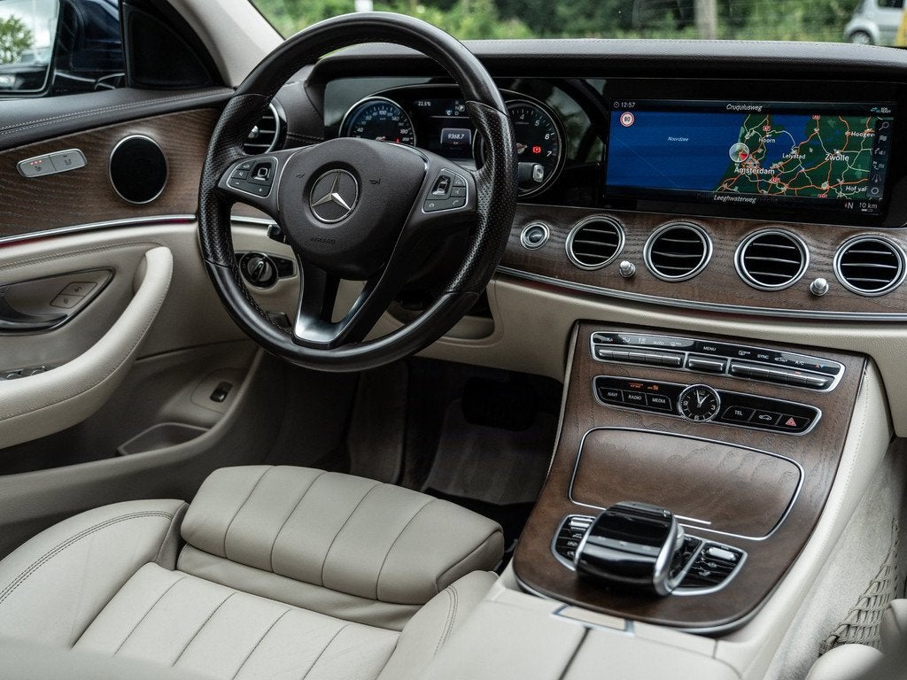 Mercedes-Benz E-klasse Estate 200 Premium | 360 CAMERA | LUC, Auto's, Mercedes-Benz, Automaat, Achterwielaandrijving, Gebruikt