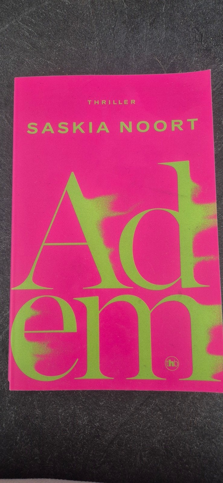 Adem - Saskia Noort (Thriller), Ophalen of Verzenden
