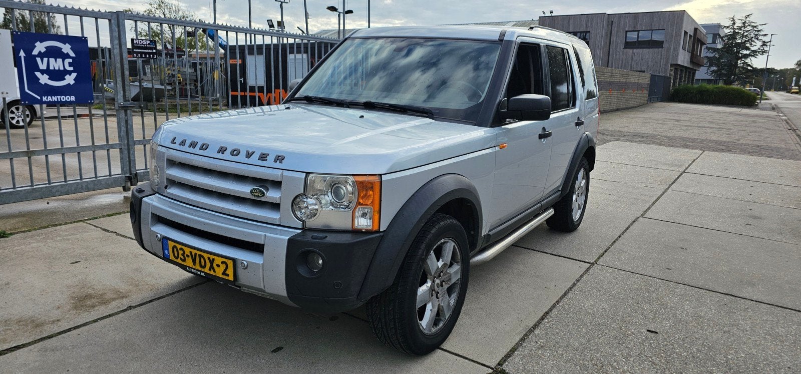 Land Rover 2007 grijs kenteken, Auto's, 190 pk, Origineel Nederlands, Diesel, 2720 cc