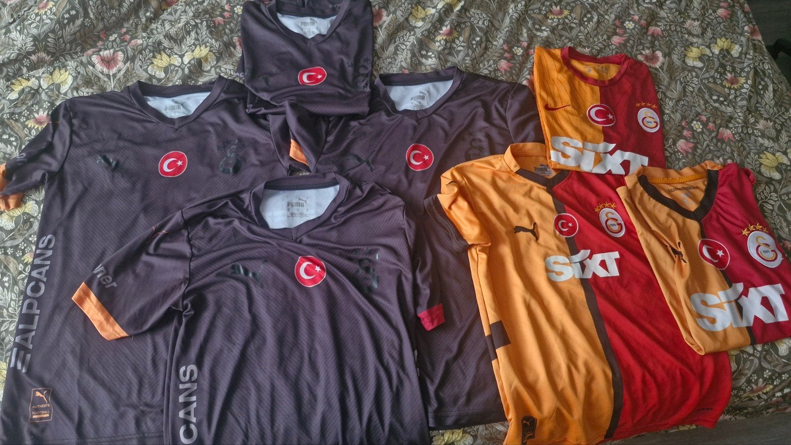 Galatasaray voetbalshirts - Diverse maten en spelers, Kleding | Heren, Sportkleding, Gedragen, Voetbal, Overige maten, Meerkleurig