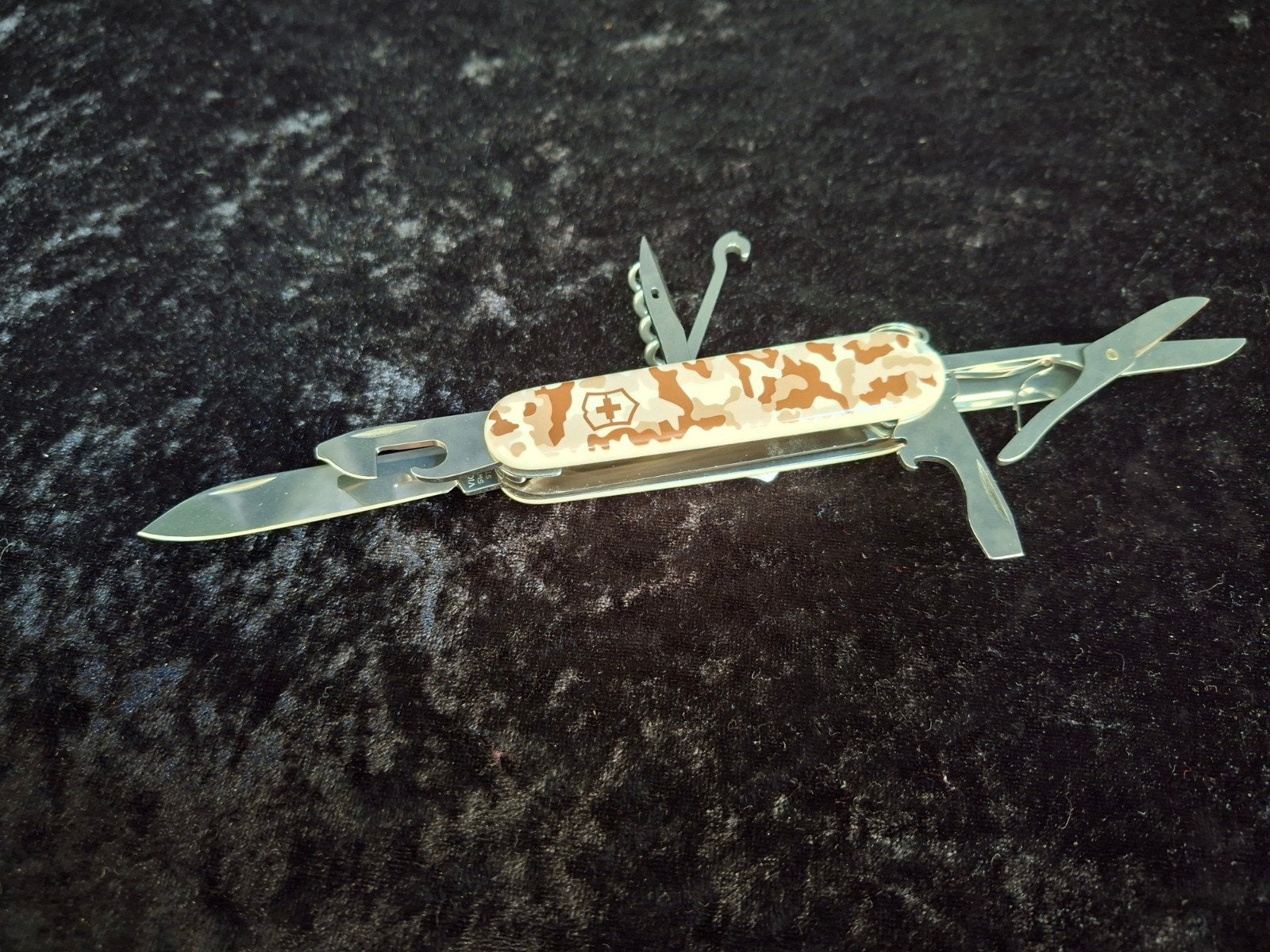 Victorinox desert zakmes, Haven 49, Geasluis@planet.nl, Nieuw, Ophalen of Verzenden