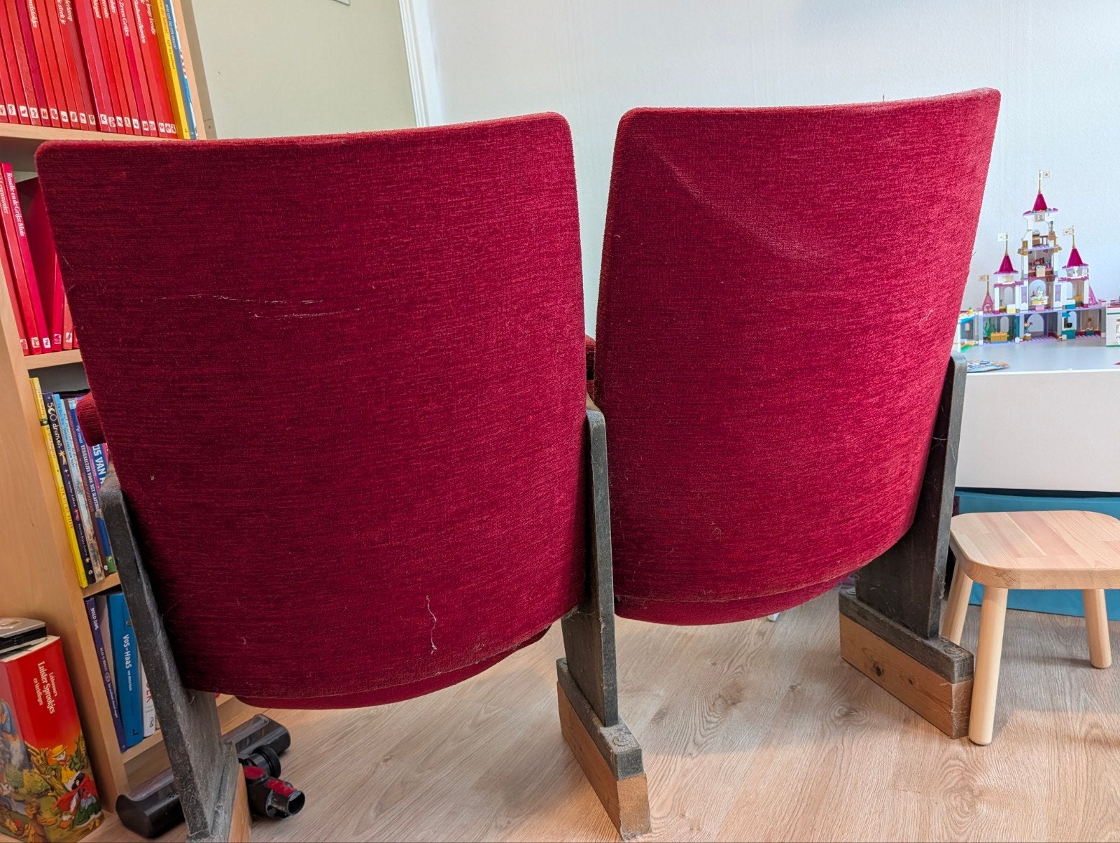 Vintage theaterstoelen uit het Oude Luxor - set van twee, Ophalen, Gebruikt, Twee, Stof