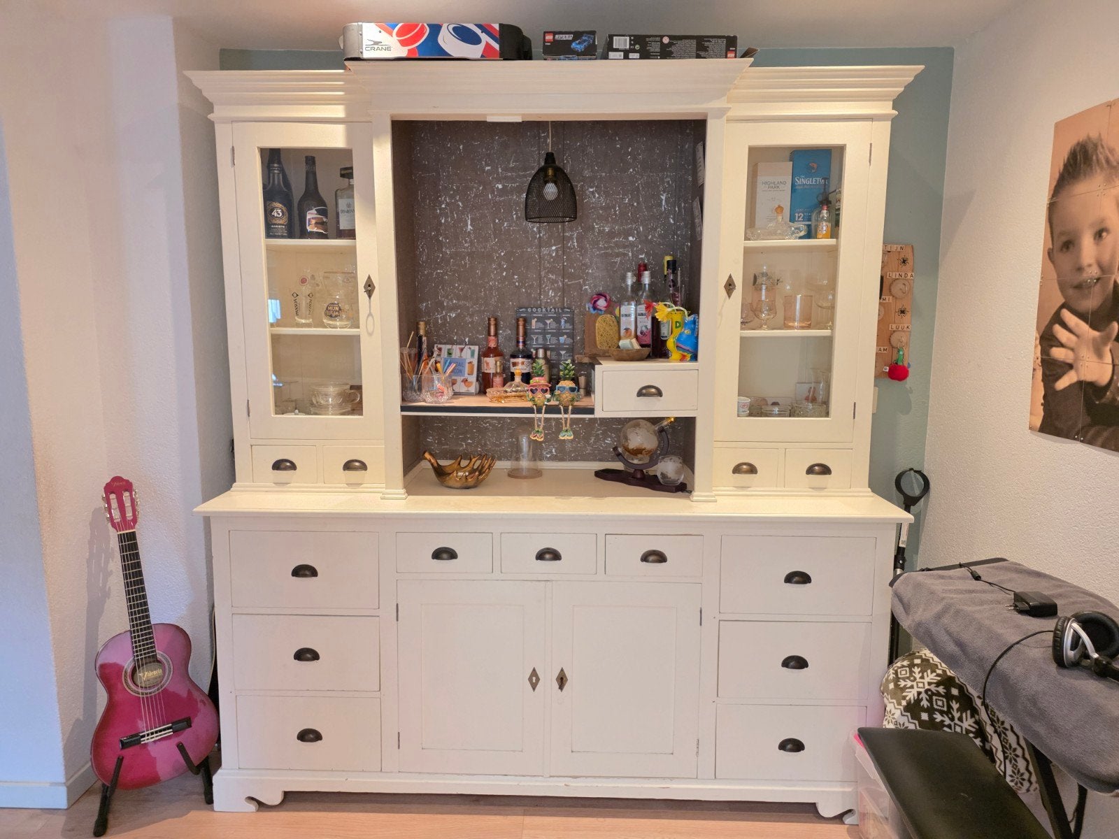 Witte buffetkast, Ophalen, 50 tot 75 cm, 200 cm of meer, 200 cm of meer