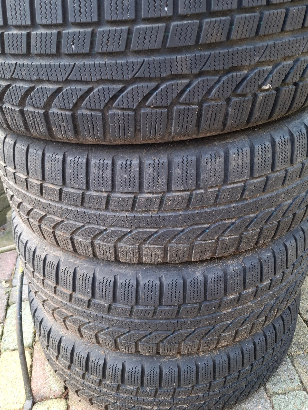 4 winterbanden met velgen voor Hyundai i20, Auto-onderdelen, Banden en Velgen, Gebruikt, 15 inch, Banden en Velgen, Personenwagen