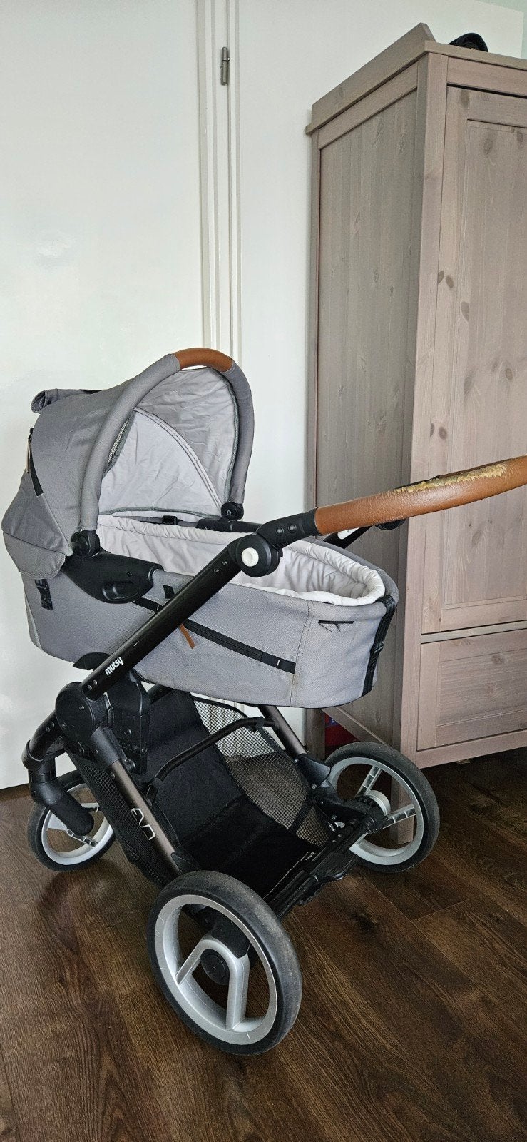 Mutsy Evo kinderwagen met reiswieg en zitje, Ophalen, Gebruikt, Combiwagen, Mutsy