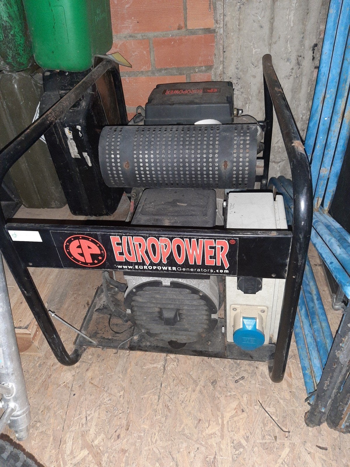 Europower 11 kva benzine, Ophalen, Gebruikt
