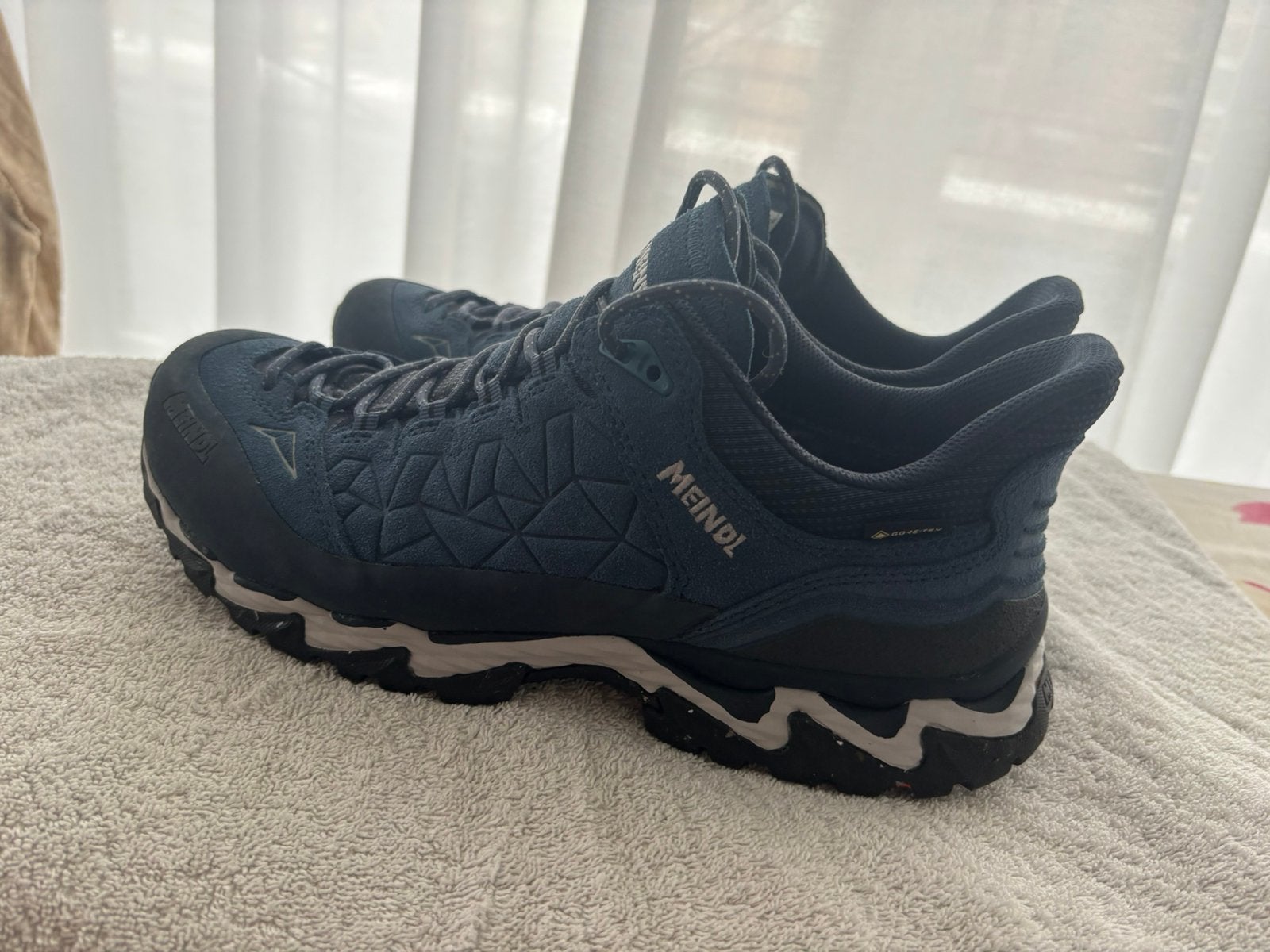 Meindl dames wandelschoenen, Ophalen of Verzenden, Zo goed als nieuw, Schoenen
