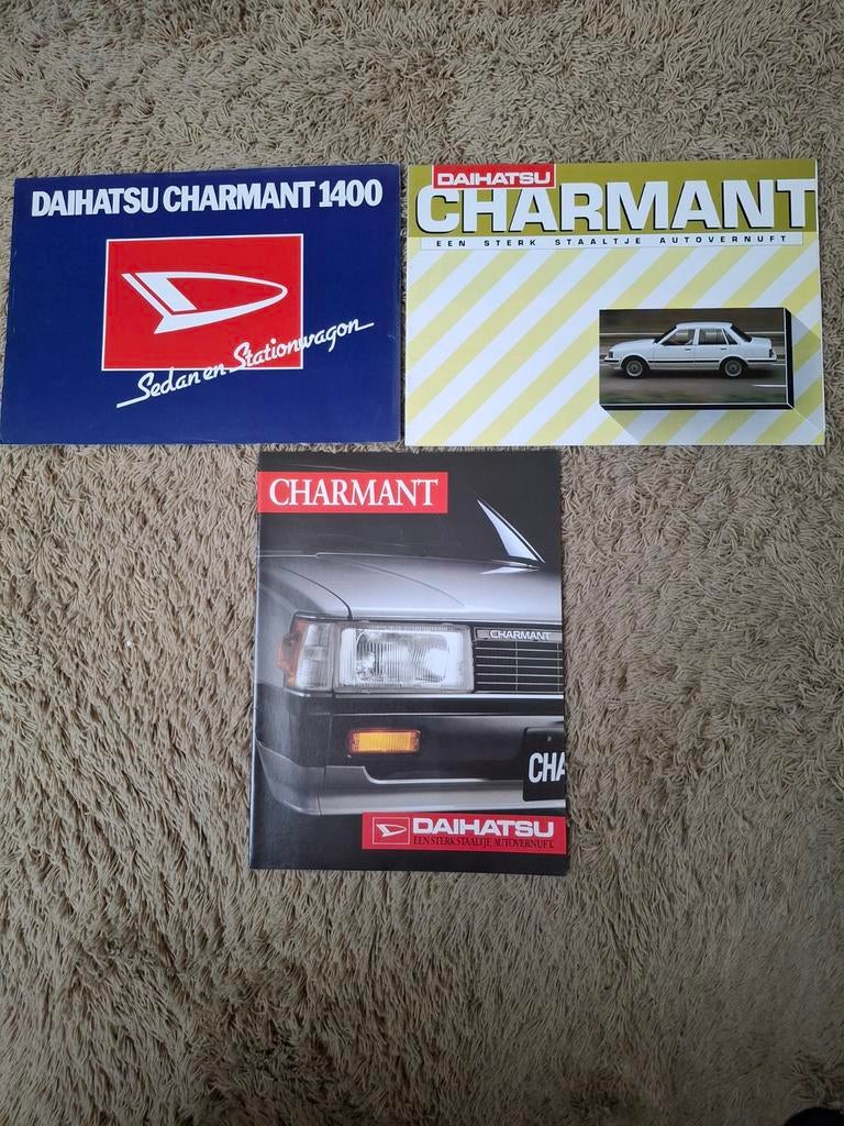3x autofolder Daihatsu Charmant, Verzenden, Zo goed als nieuw, Overige merken