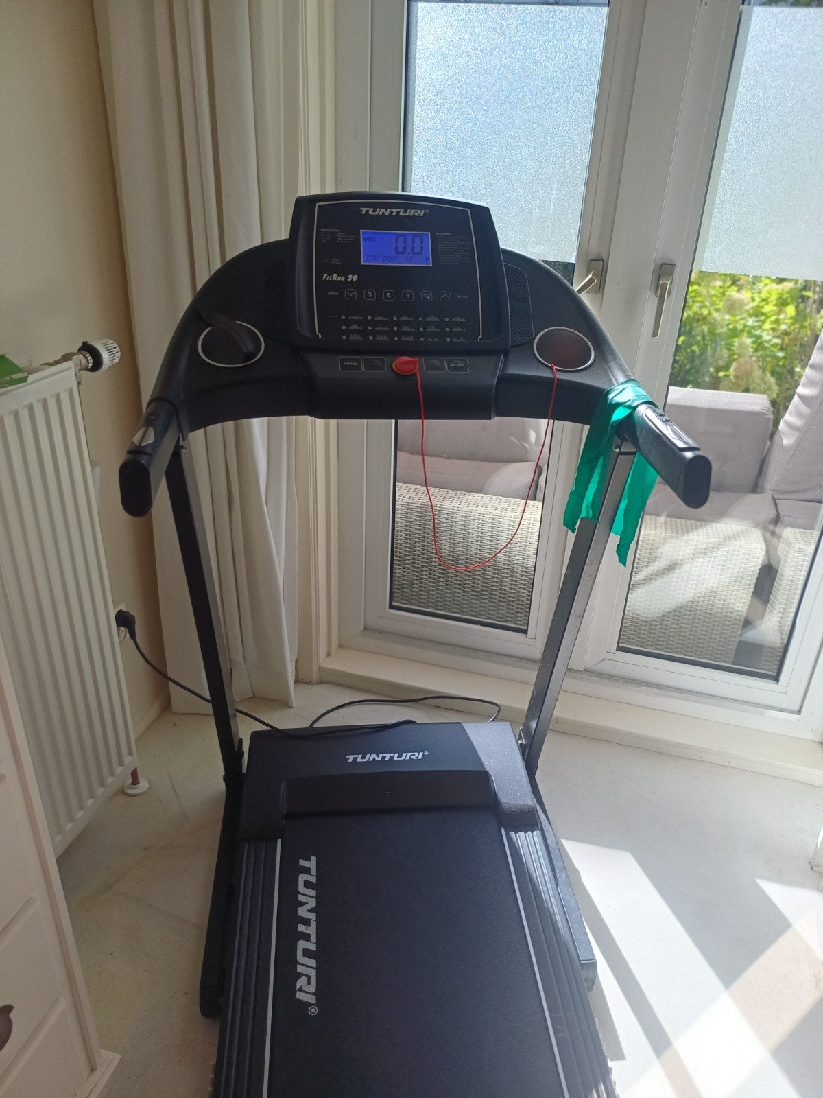 Mooie loopband TUNTURI Fitrun 30, Ophalen, Gebruikt, Loopband