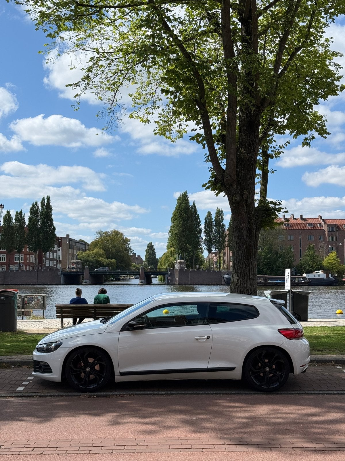 Volkswagen Scirocco 1.4 TSI 118KW DSG 2009 Wit, Auto's, Volkswagen, 4 cilinders, Wit, Particulier, Geïmporteerd