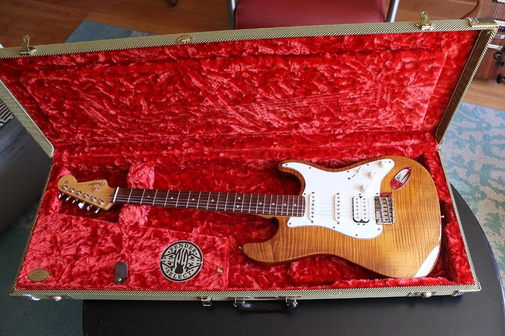 Fender Stratocaster Select, Muziek en Instrumenten, Ophalen of Verzenden, Zo goed als nieuw, Solid body, Fender