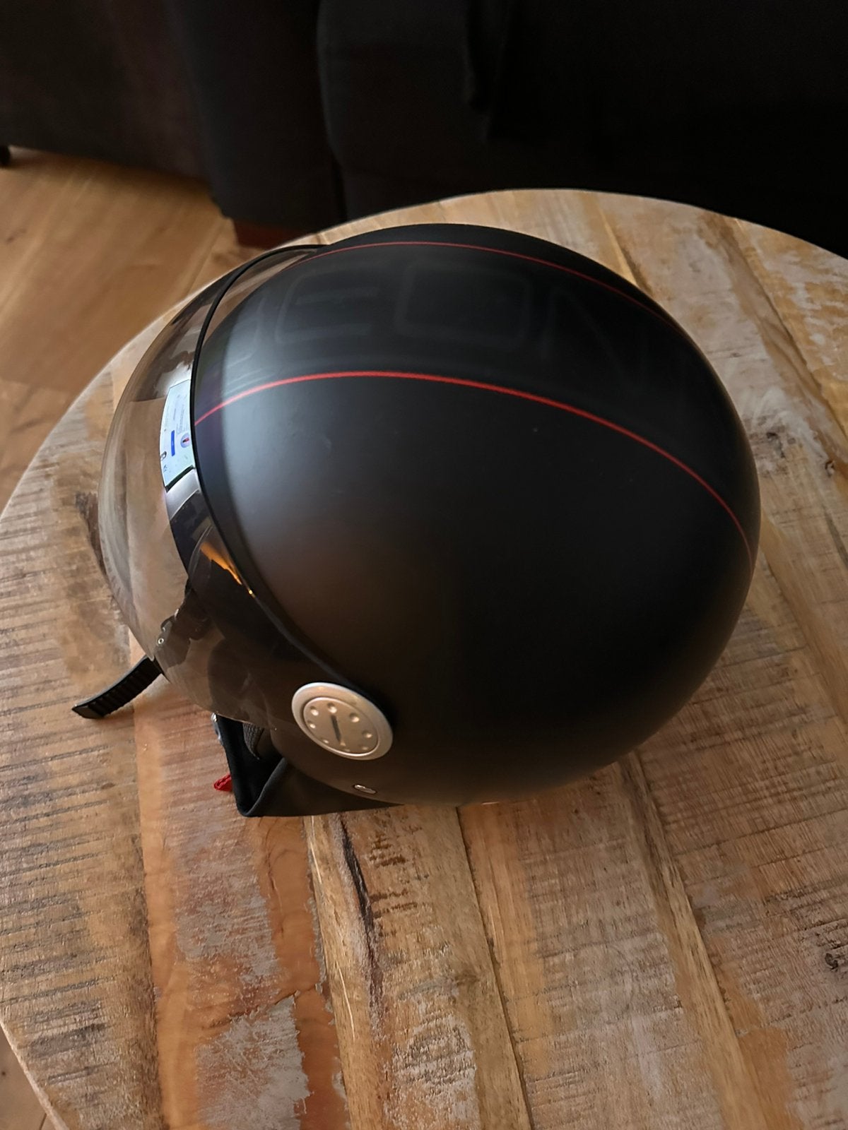 Beon helm zwart, Ophalen, Zo goed als nieuw, Medium