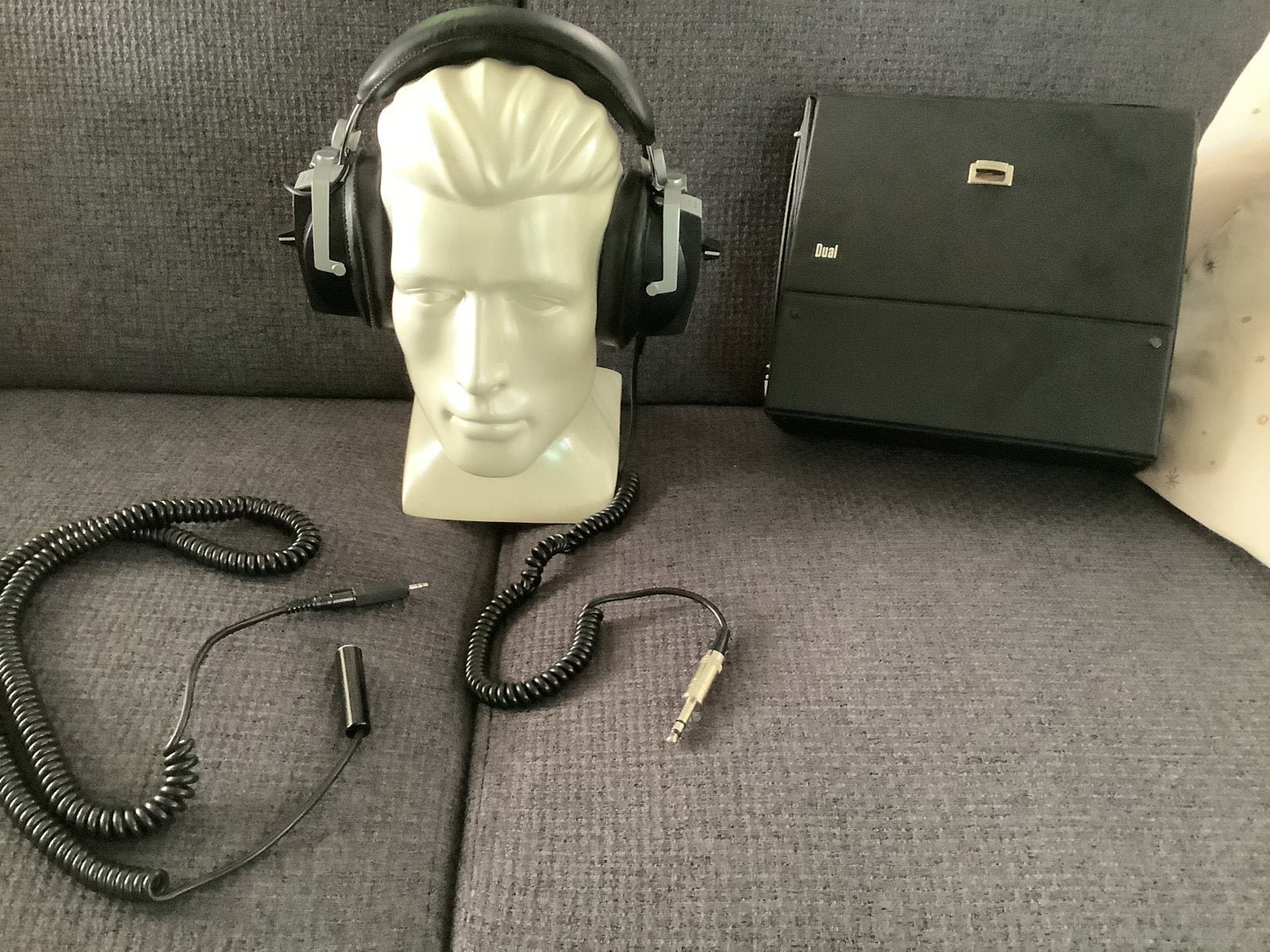 Dual DK710 Vintage Koptelefoon met Koffer en Verloopstekker, Audio, Tv en Foto, Koptelefoons, Ophalen of Verzenden, Gebruikt, Overige merken