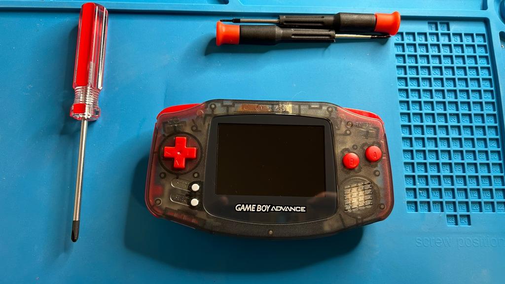 Nintendo Game Boy Advance Custom - IPS V4 - SmokeBlack & Red, Verzenden, Zo goed als nieuw