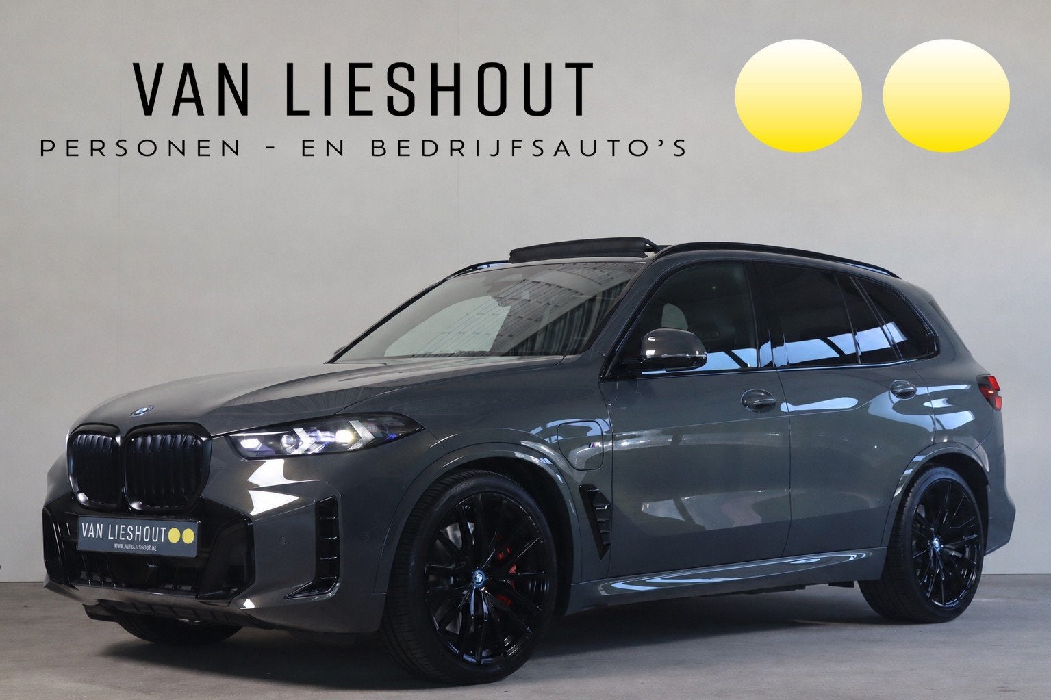 BMW X5 xDrive50e M-Sport Pro Stoel Koel+Mass I Swarovski I I, Auto's, Automaat, Gebruikt, X5, 2395 kg