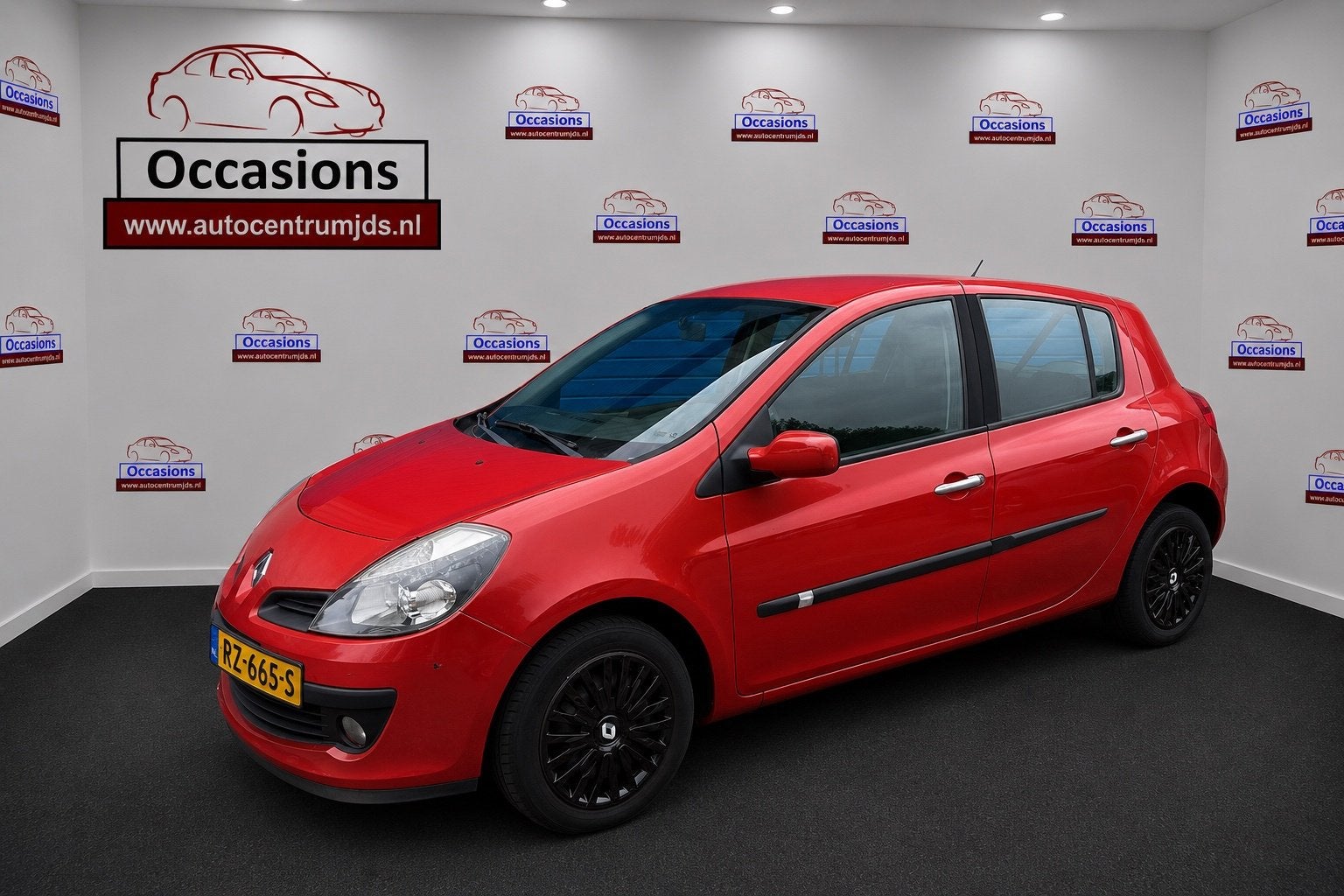 Renault Clio 1.2-16V Authentique, Auto's, Gebruikt, Zwart, 4 cilinders, Handgeschakeld