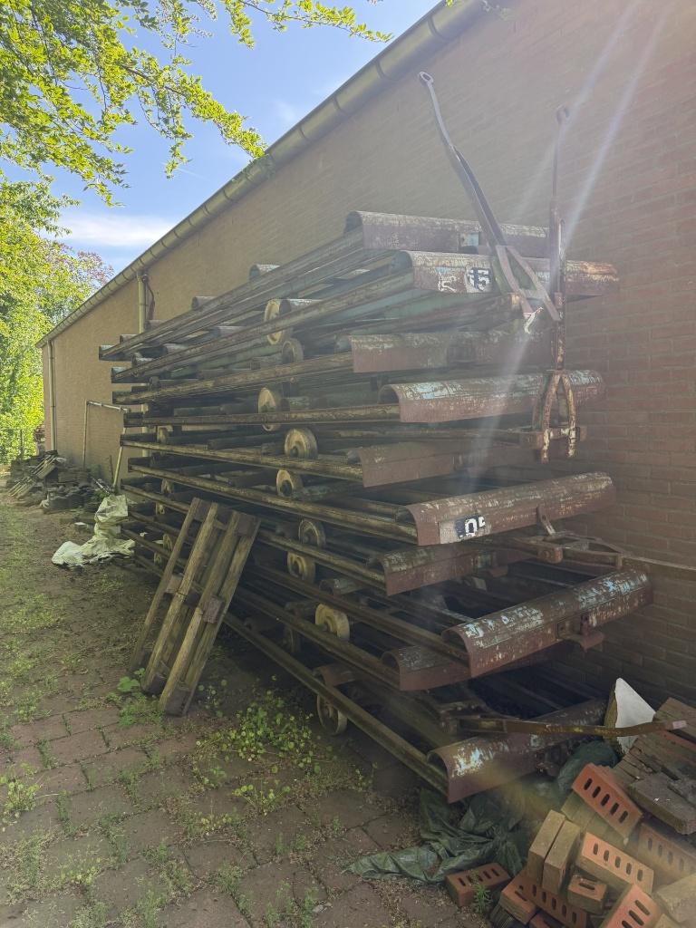 Stalen rollenbanen industrieel, Ophalen