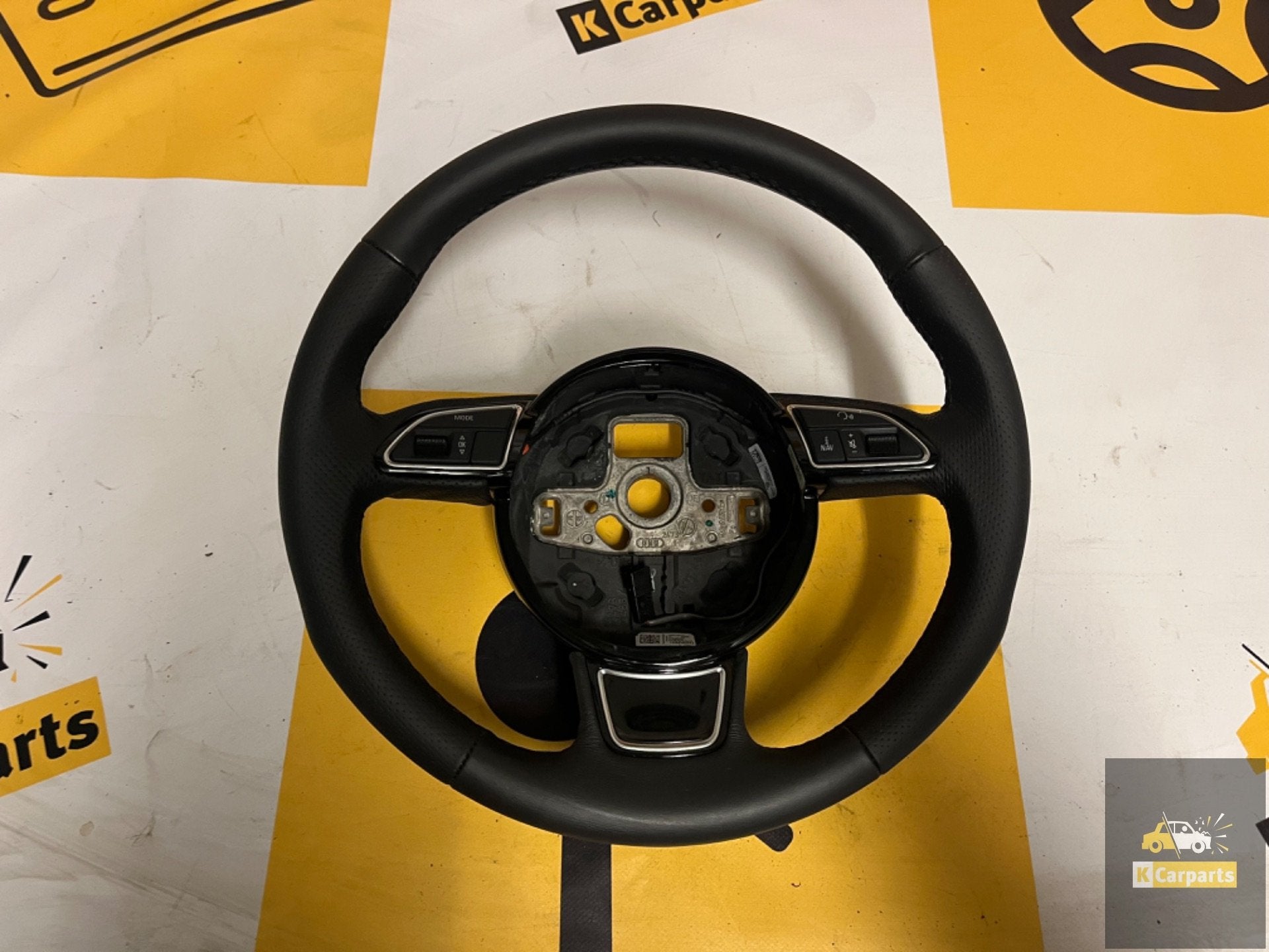 Stuur Audi A1 Sportback 8X ('12-'18) 8v0419091a, Auto-onderdelen, Gebruikt, AUDI AG, Auto-Union-Strasse 1
85045  Ingolstadt, DE