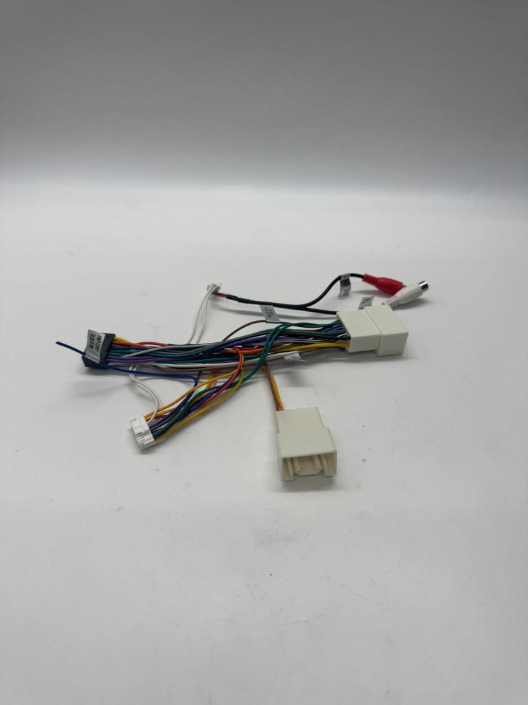 Mitsubishi Outlander Android kabel met RCA + AMP Aansluiting, Ophalen of Verzenden, Nieuw