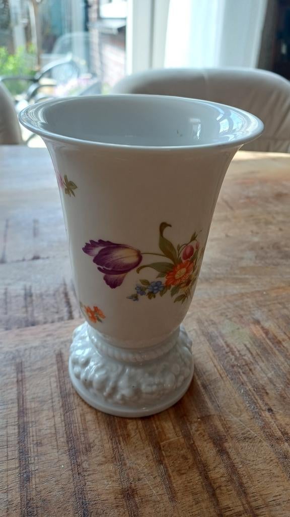 Rosenthal Germany Maria vaas met bloemmotief, Ophalen