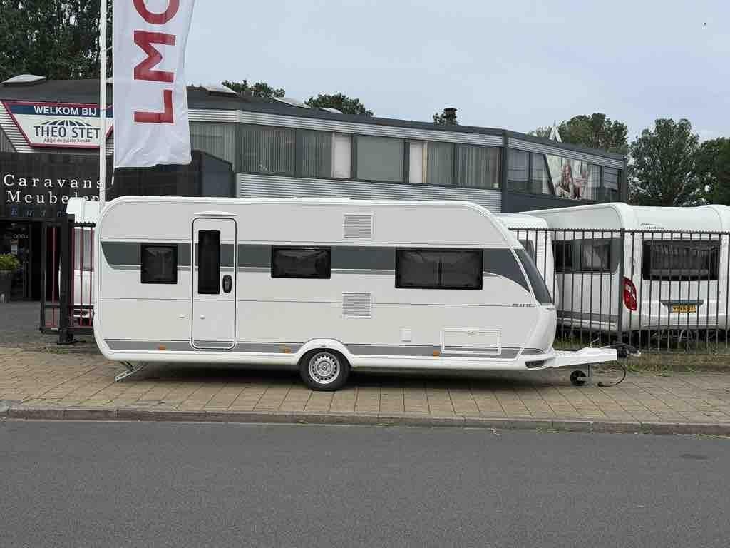 Hobby De Luxe 540 KMFE 2026!! Met Gratis Mover!!, Rondzit, Bedrijf, 5 tot 6 meter, Tot en met 6