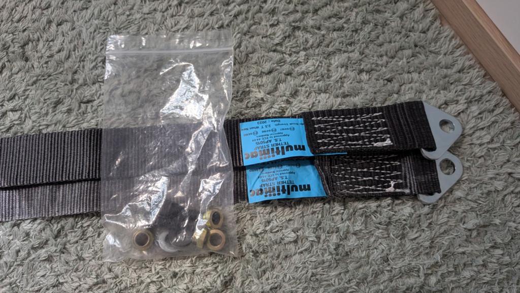 Multimac Normale Bevestiging - 2 Tether Straps Tesla Model Y, Kinderen en Baby's, Autostoeltjes, Gebruikt, Overige merken, Overige methoden