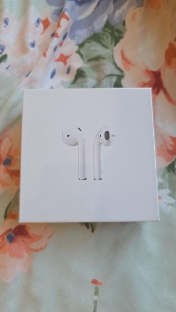 Apple airpods 2 NIEUW!, Nieuw, Ophalen of Verzenden, Apple, In oorschelp (earbud)