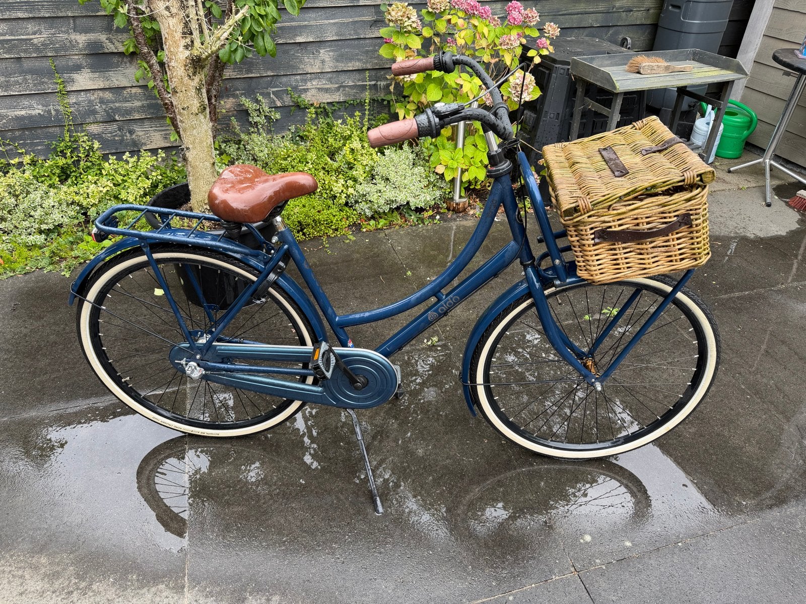 Aldo damesfiets/meisjesfiets 28 inch met mand, Terugtraprem, Ophalen, Overige merken, Gebruikt